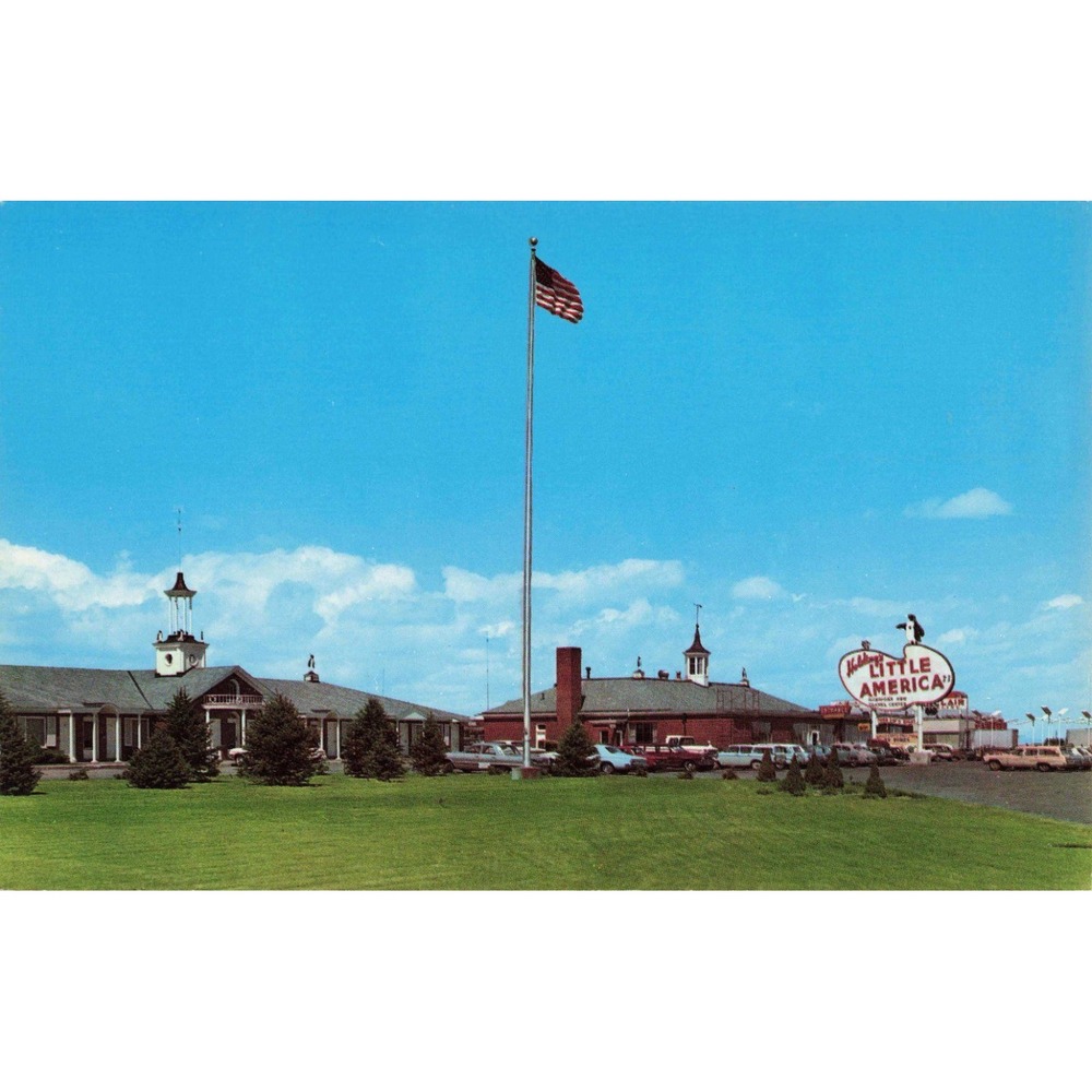 Vintage Little America Wyoming Postcard Holdings Travel Center Service Station - Picture 1 of 2